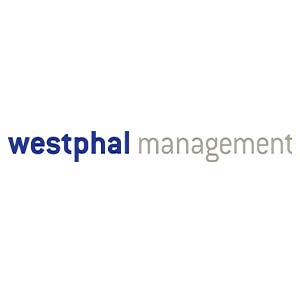 Das Logo zeigt westphal in dunkelblau und management in hellgrau auf weißem Hintergrund